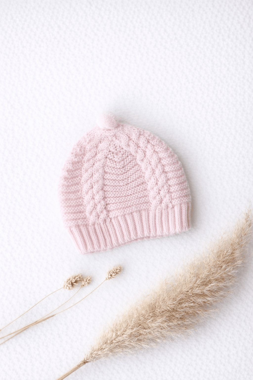 Strickmütze mit Zopfmuster rosa - OYKAMI in a box