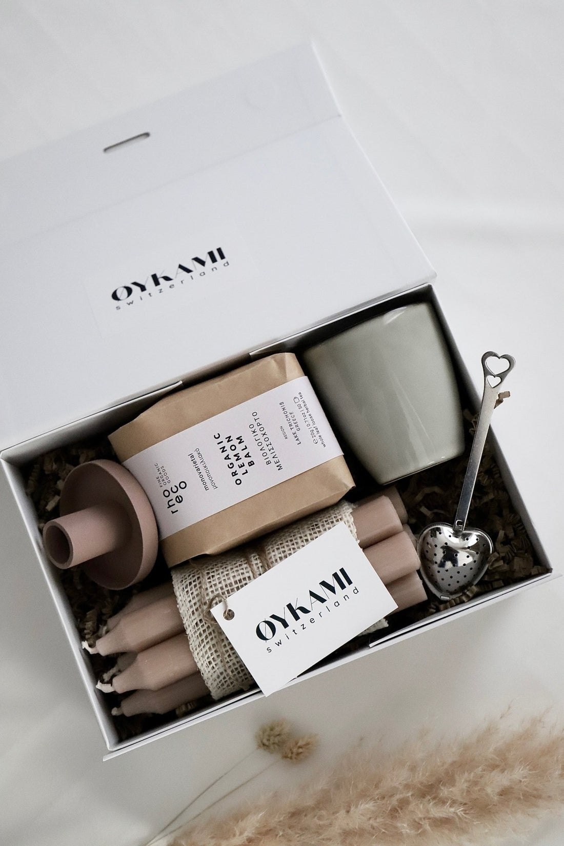 Tee Geschenkbox "London" - OYKAMI in a box