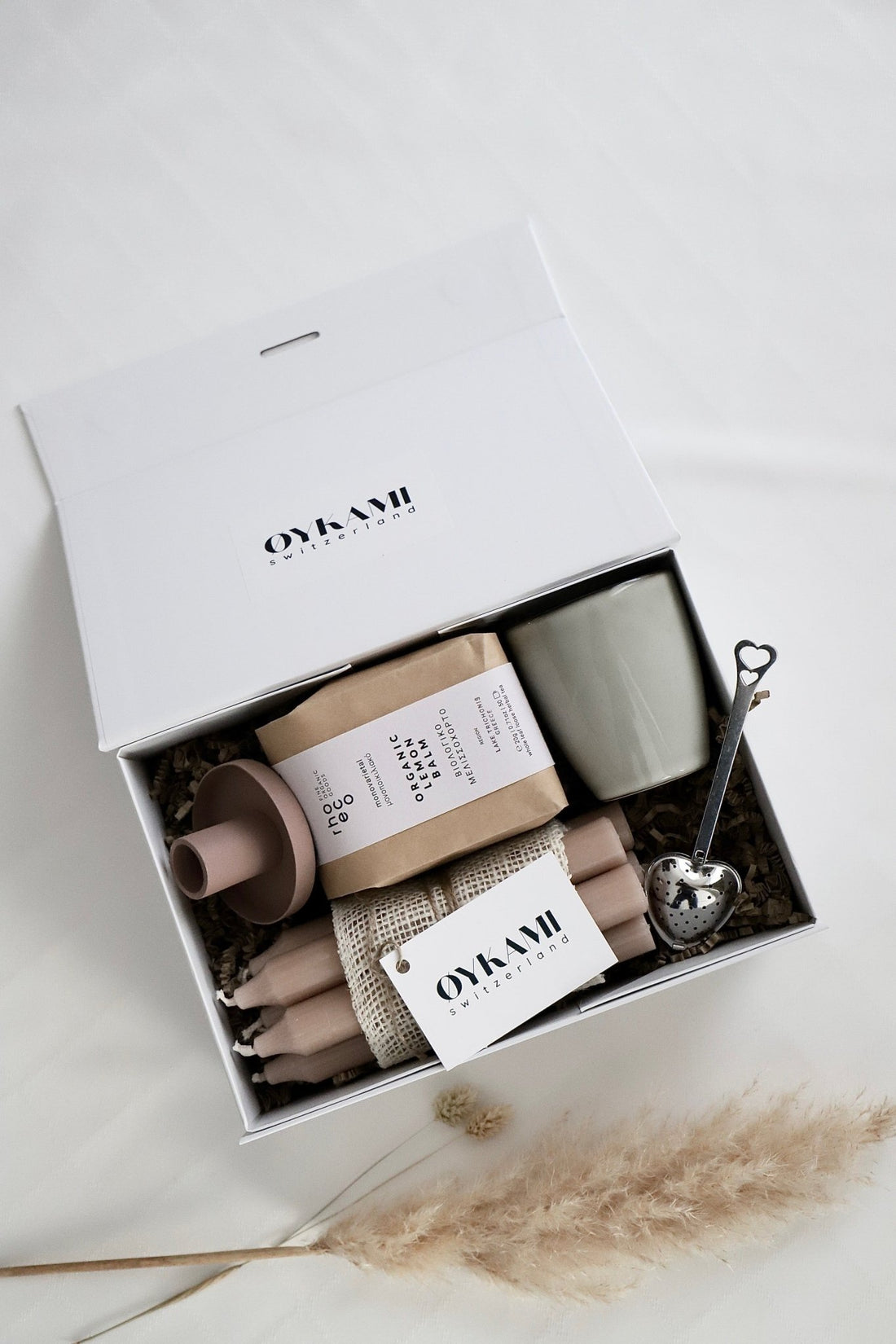Tee Geschenkbox "London" - OYKAMI in a box