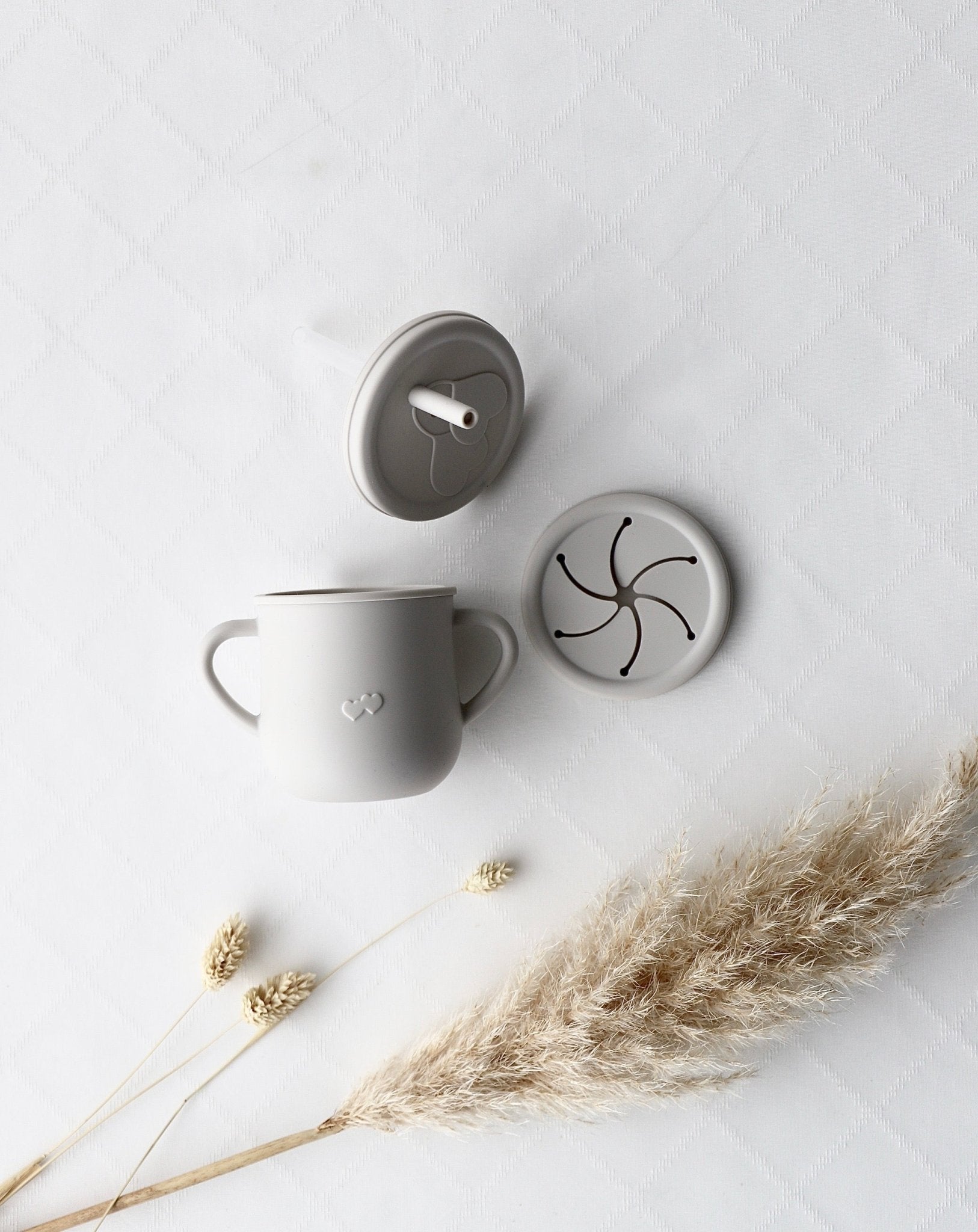 Trink - und Snackbecher mit Deckeln grau - OYKAMI in a box