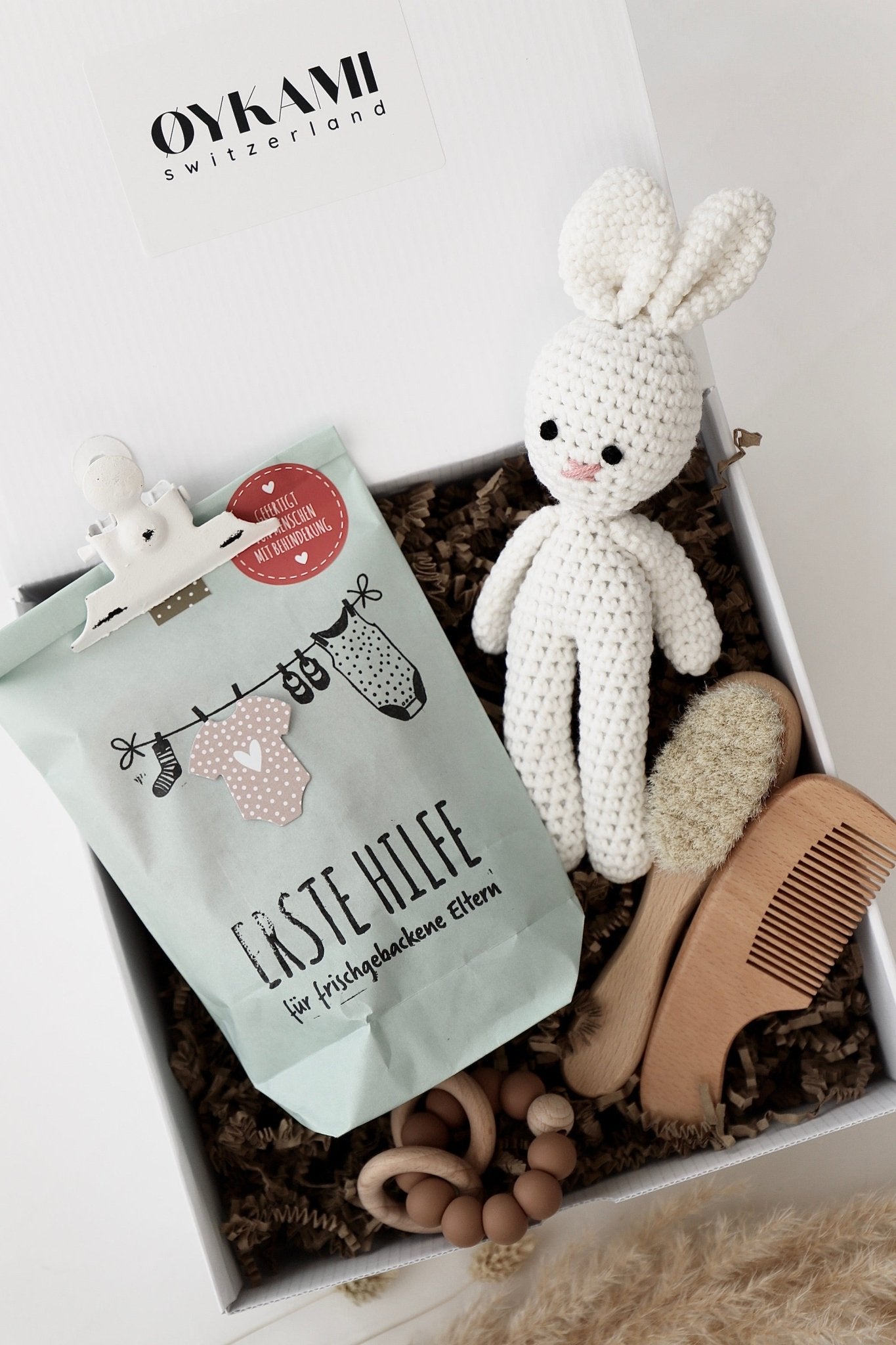 Überraschungs Geschenkbox "Erste Hilfe" - Wundertüte für frischgebackene Eltern - OYKAMI in a box