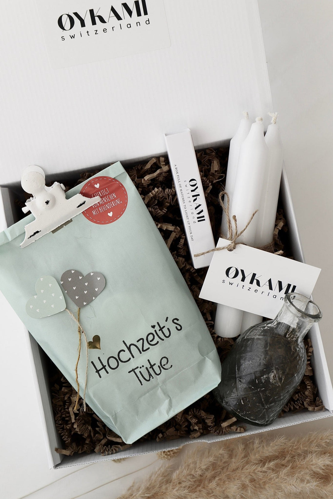 Überraschungs Geschenkbox "Hochzeit's Tüte" - Wundertüte mit ganz viel Herz - OYKAMI in a box