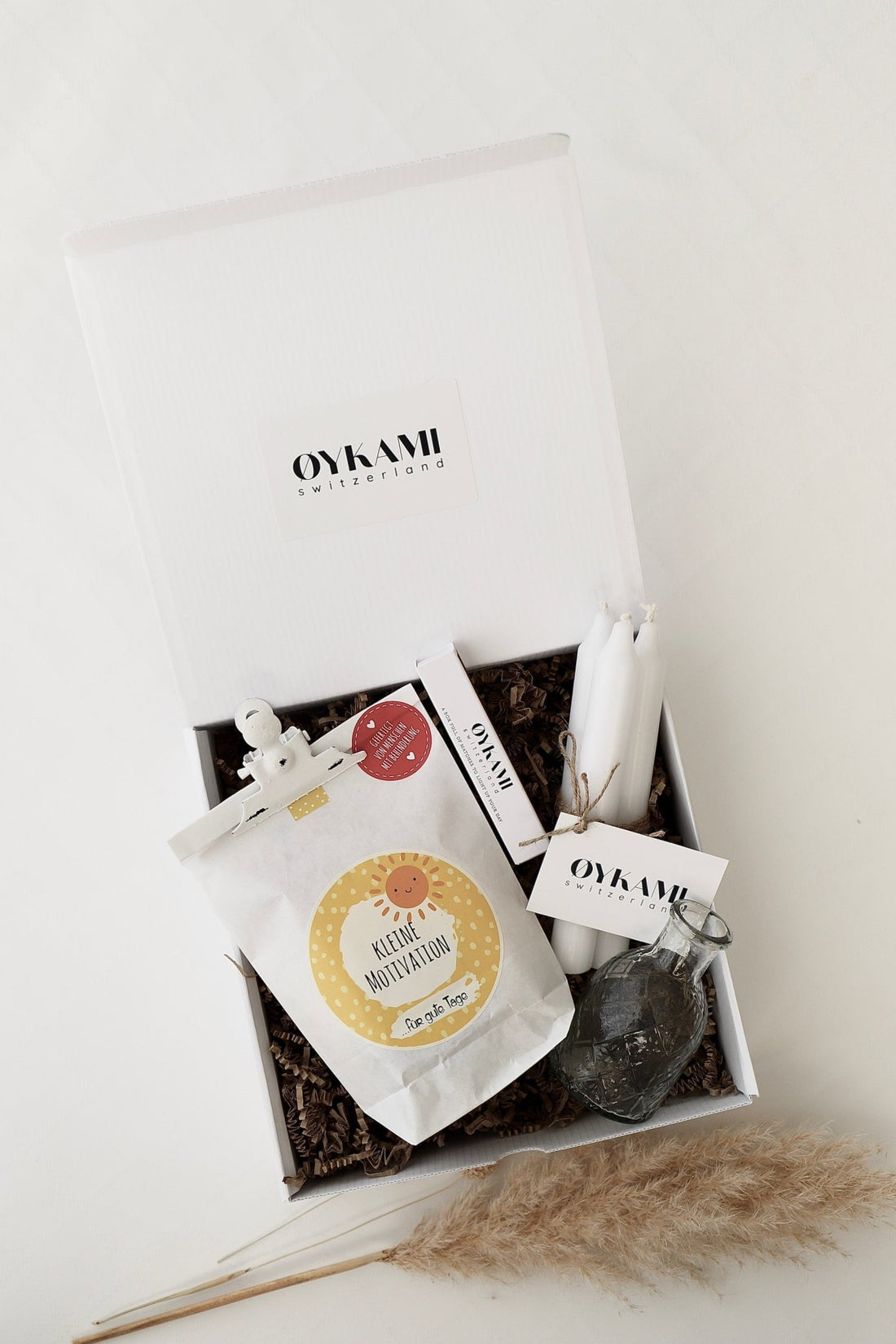 Überraschungs Geschenkbox "Kleine Motivation" - Wundertüte für mehr Energie - OYKAMI in a box