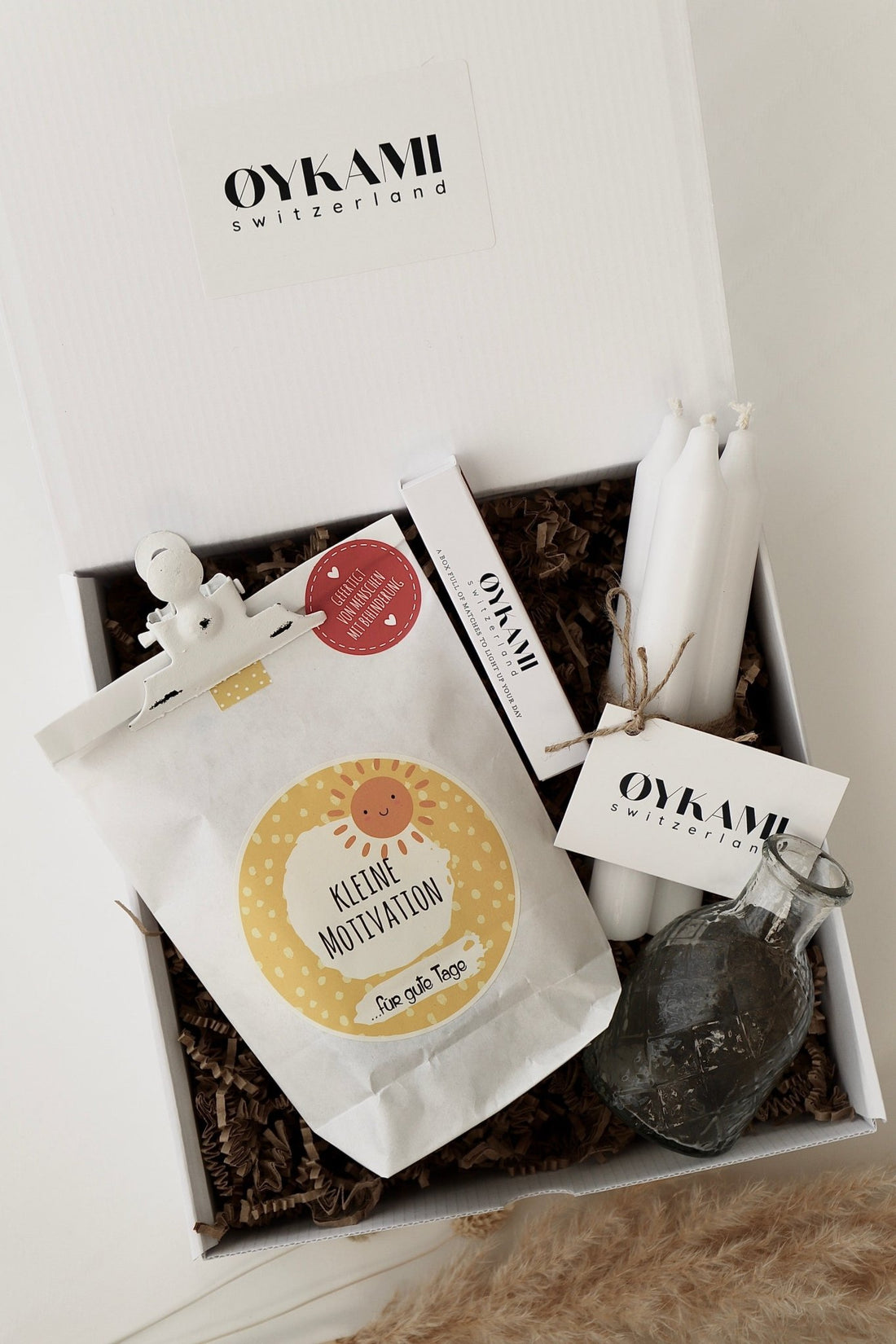 Überraschungs Geschenkbox "Kleine Motivation" - Wundertüte für mehr Energie - OYKAMI in a box