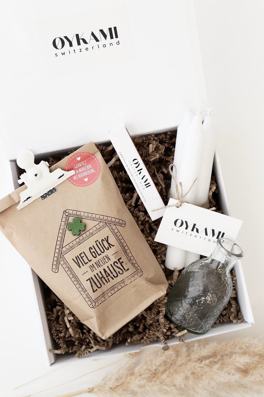 Überraschungs Geschenkbox "Viel Glück im neuen Zuhause" - Wundertüte für viel Glück - OYKAMI in a box