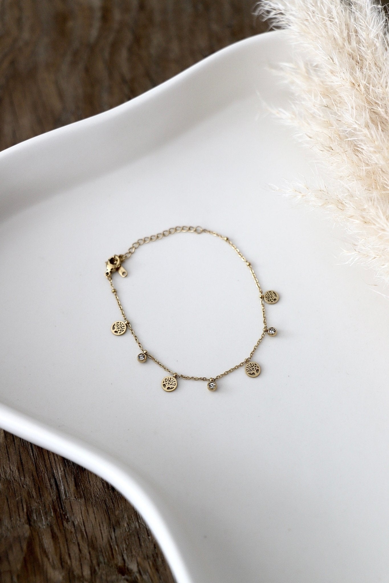 Vergoldetes Armband mit Lebensbaum - Anhängern - OYKAMI in a box