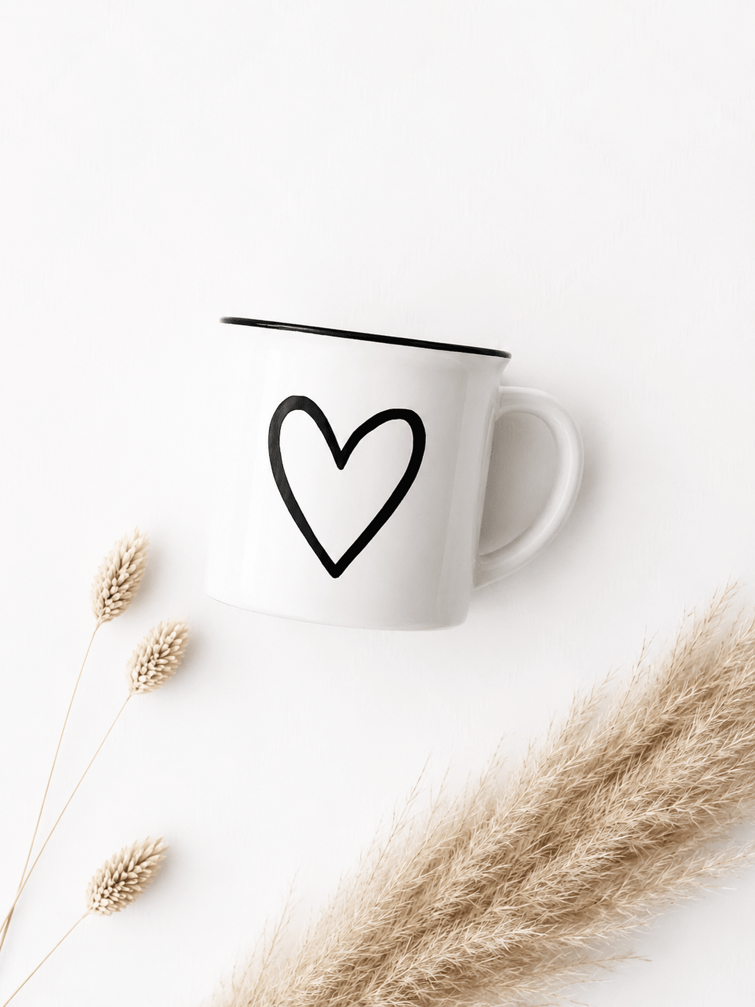 Vintage Keramik Tasse mit Herz – OYKAMI LOVE Collection - OYKAMI in a box